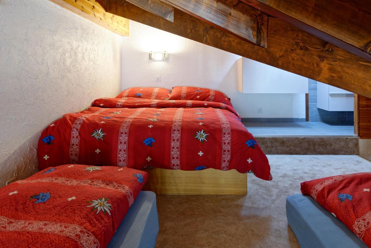 Appartement Au Centre De Zermatt Esterno foto