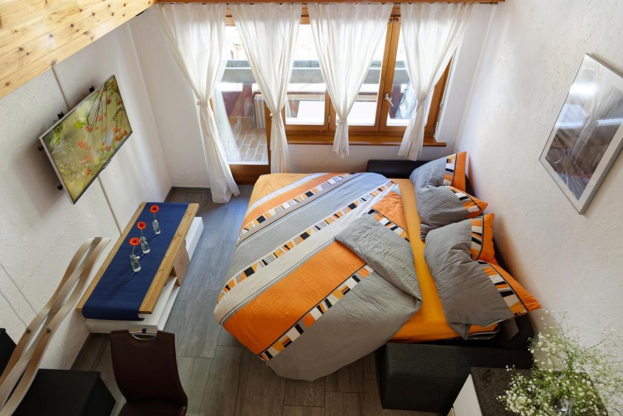 Appartement Au Centre De Zermatt Esterno foto