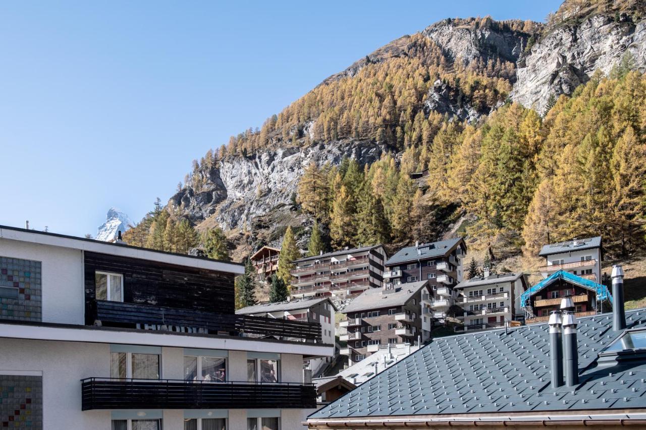 Appartement Au Centre De Zermatt Esterno foto