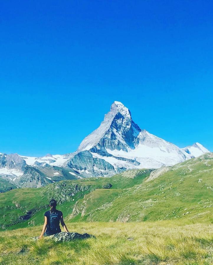 Appartement Au Centre De Zermatt Esterno foto