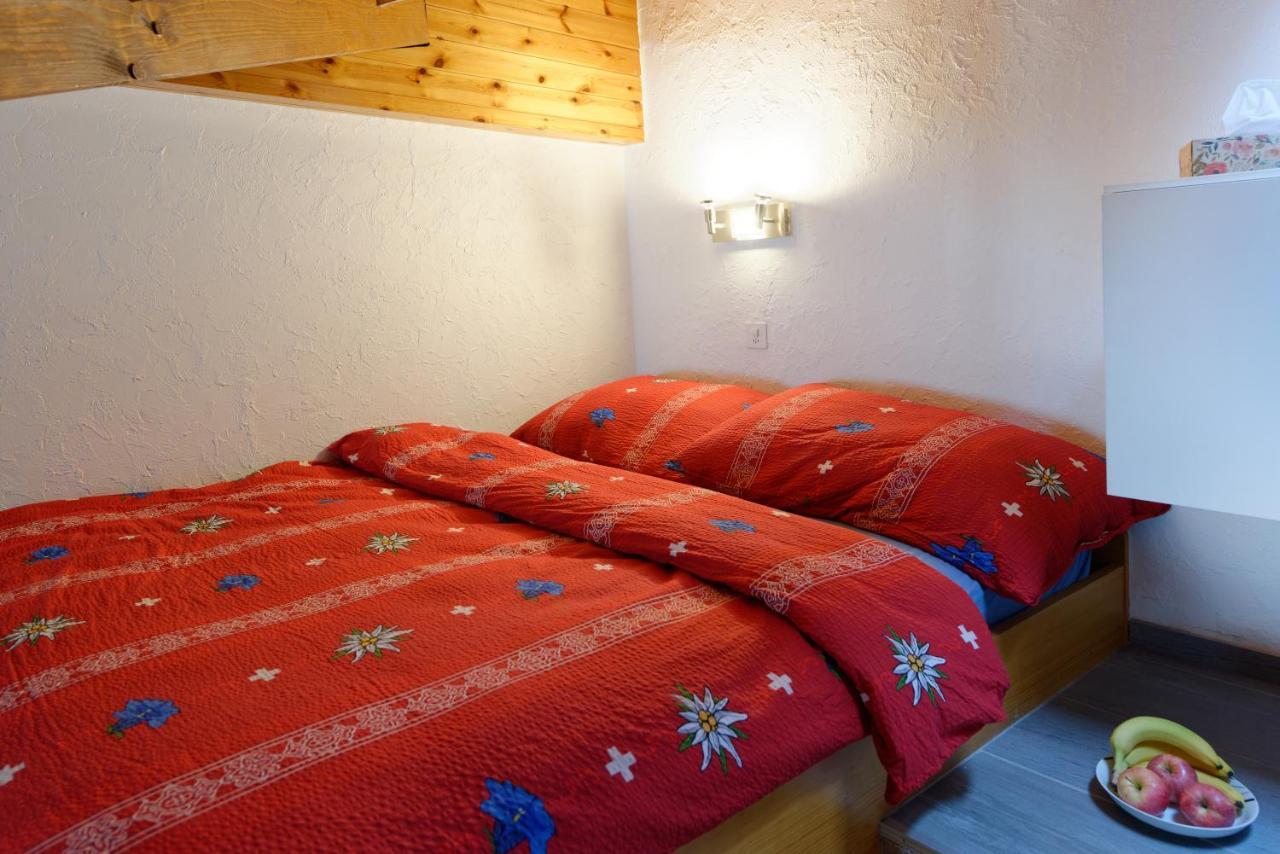 Appartement Au Centre De Zermatt Esterno foto